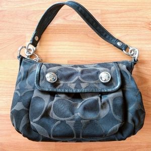 Coach Poppy Groovy In Black